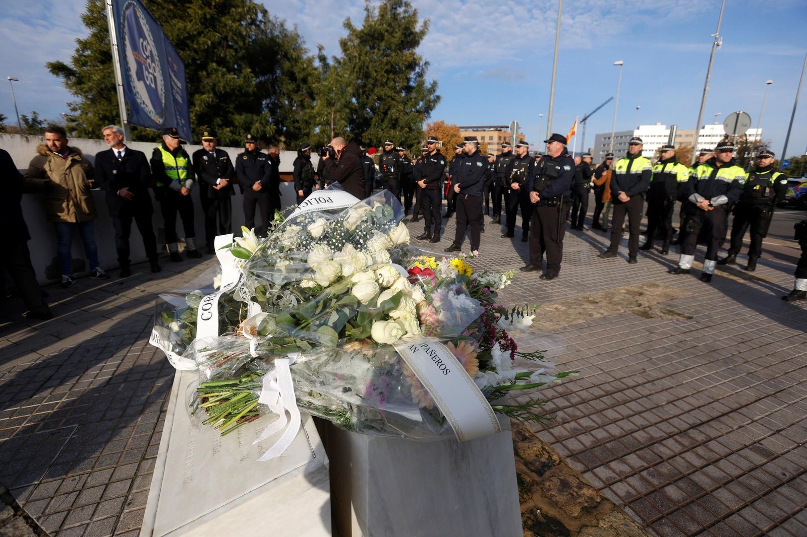 El homenaje a Marisol y Mari Ángeles 28 años después de su asesinato, en imágenes