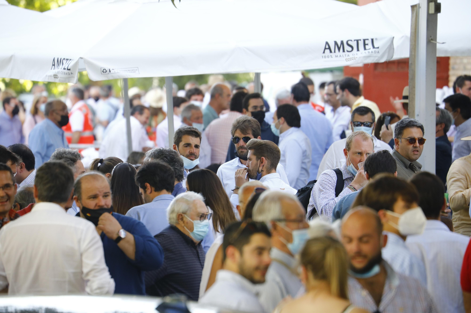 El mano a mano de Finito y Morante en la Feria Taurina de Córdoba, en imágenes