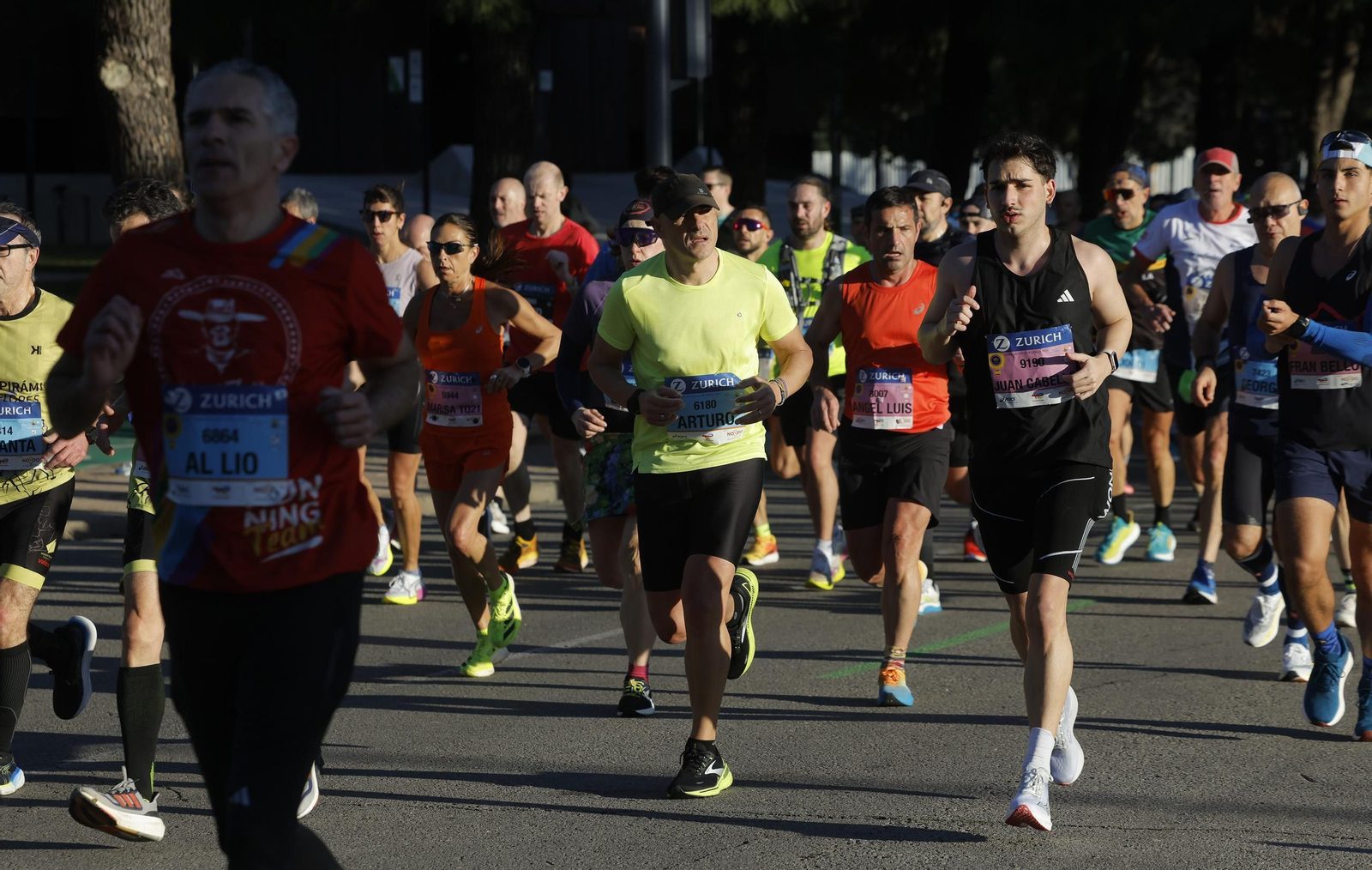Búscate en el Zurich Maratón de Sevilla 2025
