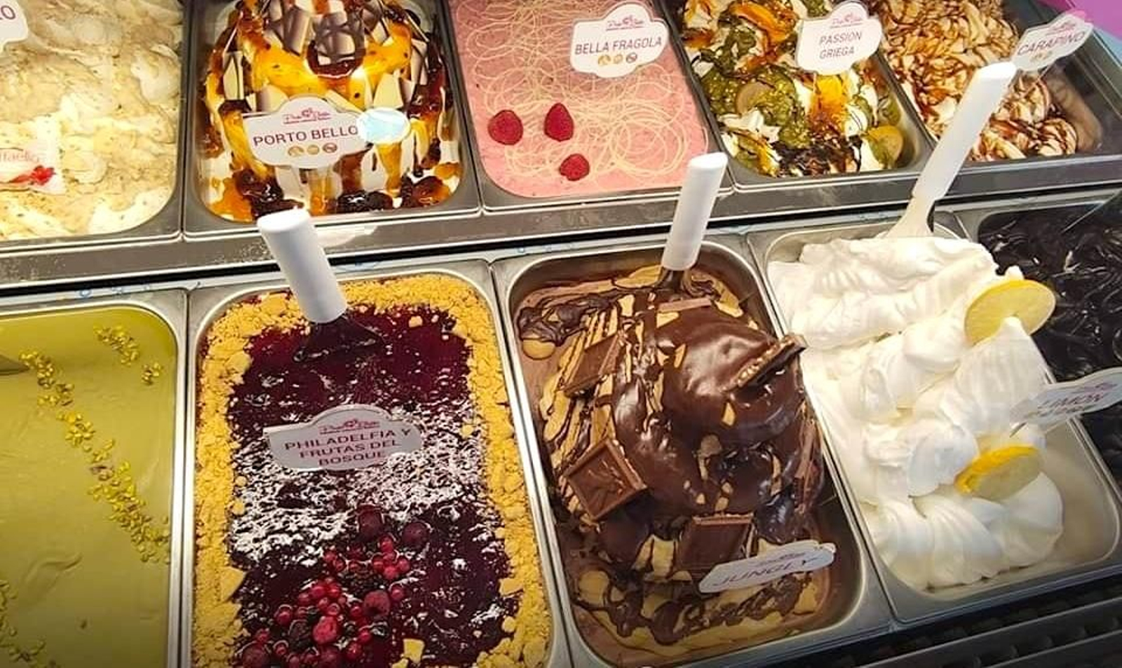 Dos sabores llamativos pero deliciosos Dos sabores llamativos pero deliciosos