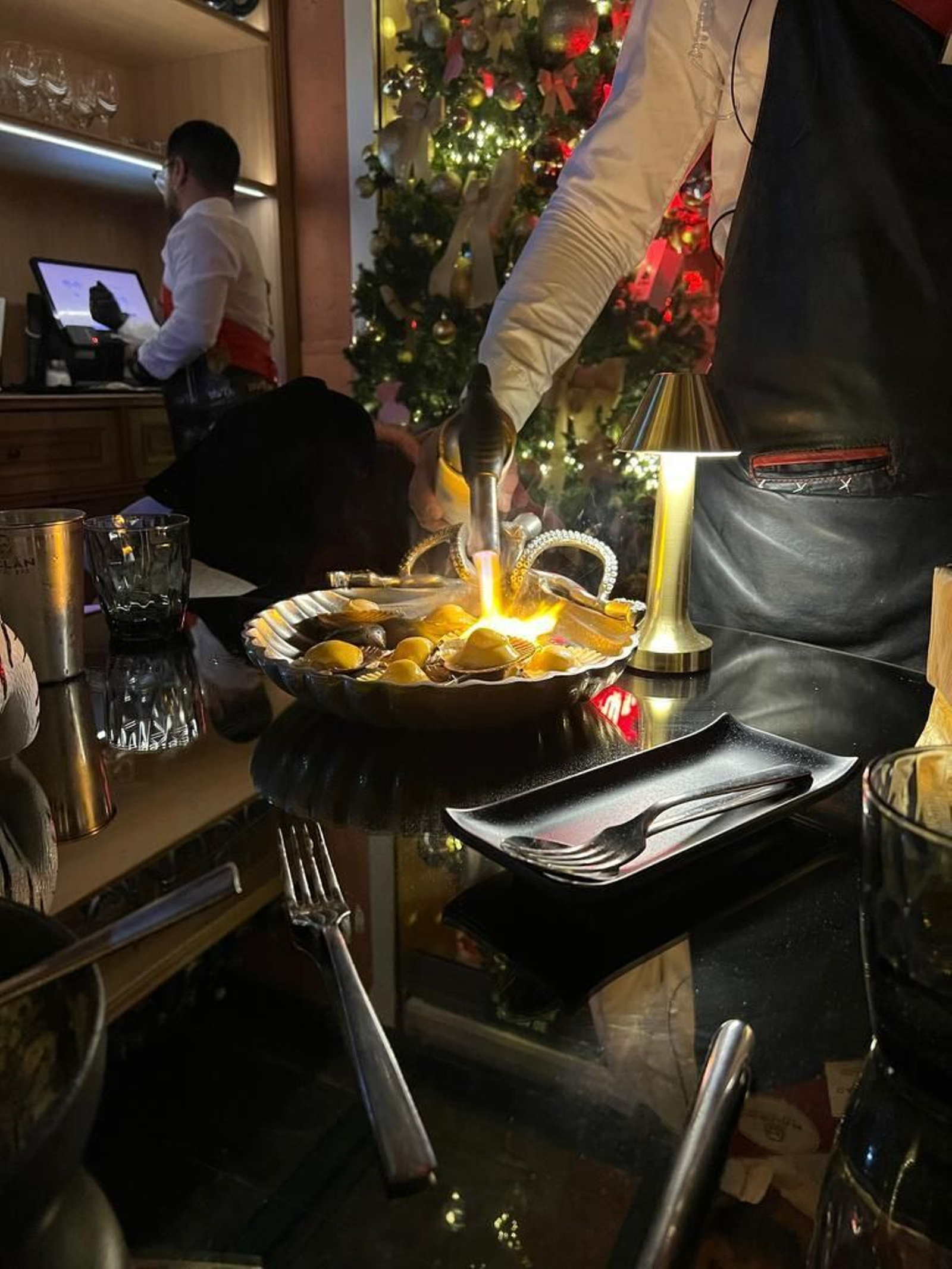 Las zamburiñas soasadas del Inclán Brutal Bar Las zamburiñas soasadas del Inclán Brutal Bar