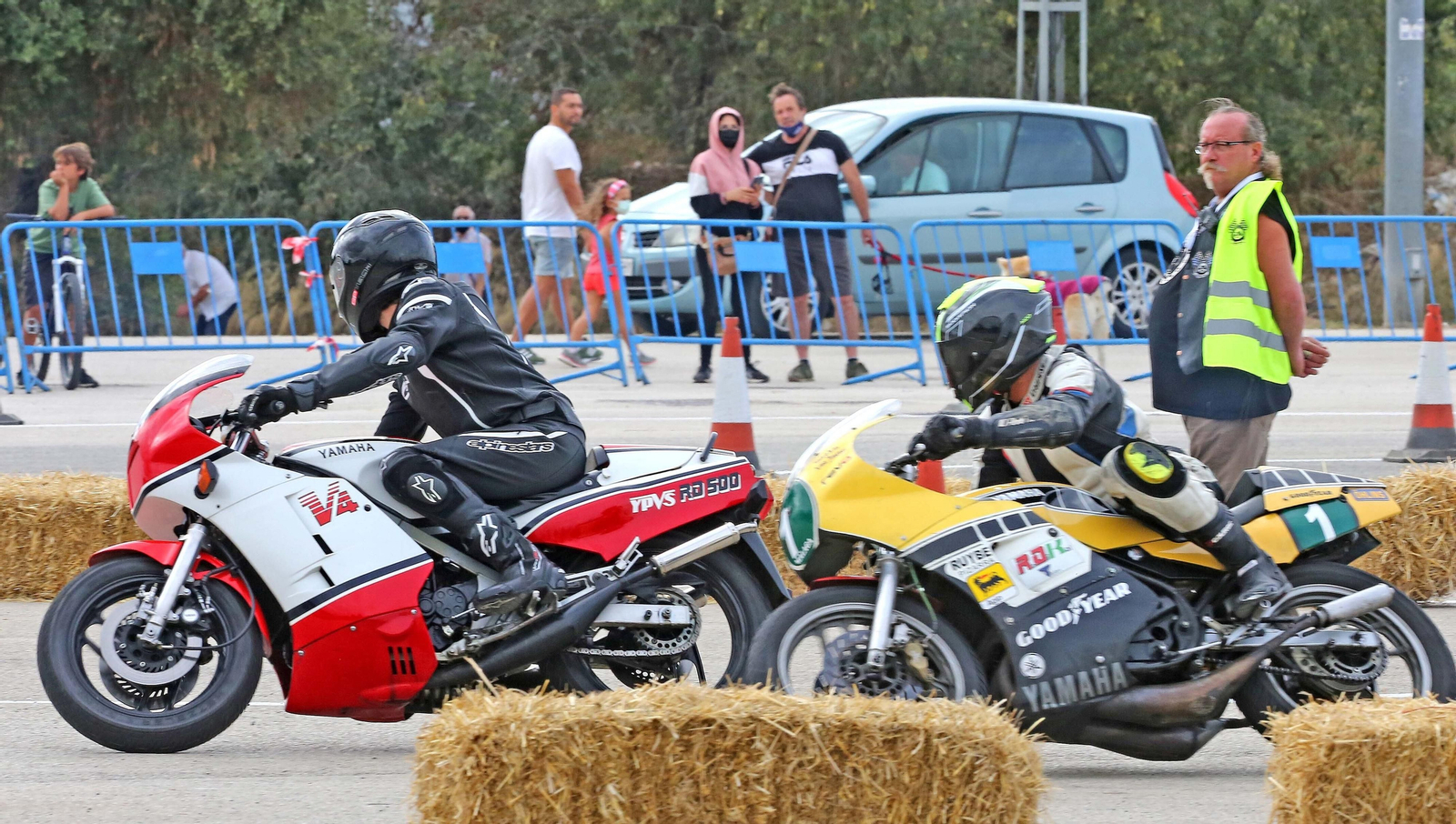 Gran ambiente en la exhibición del motor en Jerez