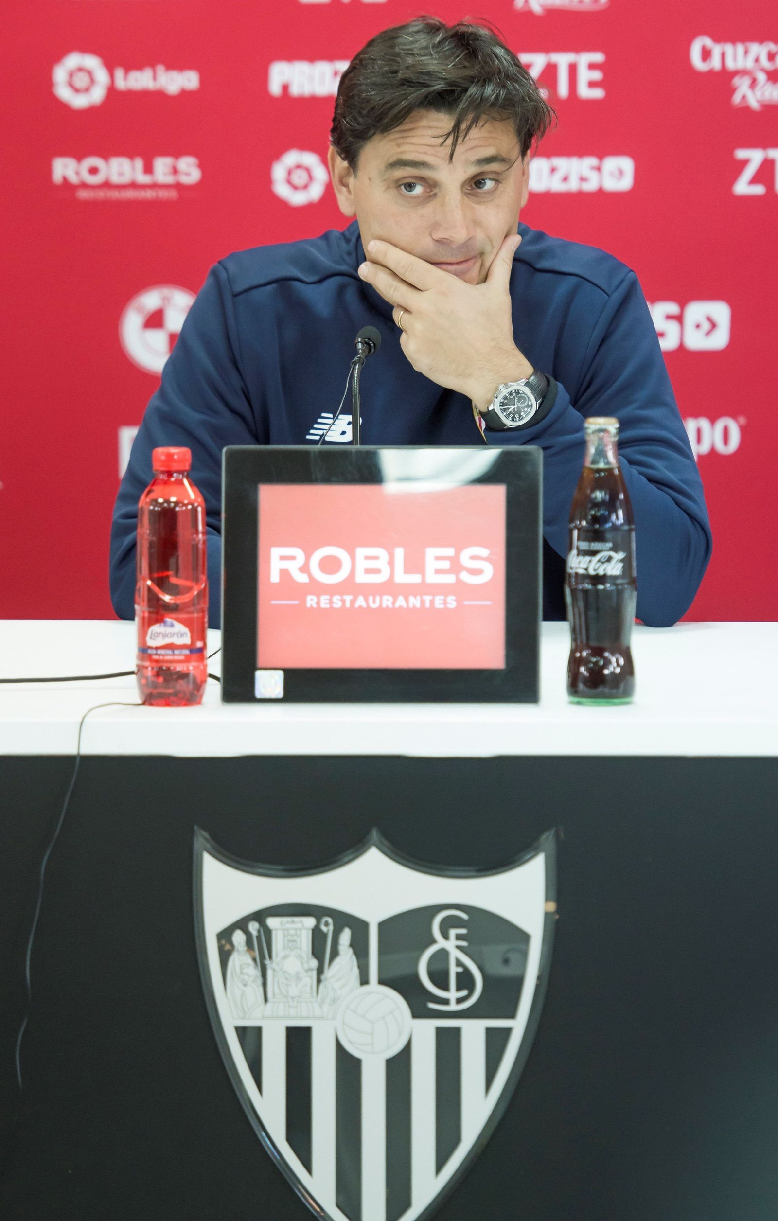 Montella, técnico del Sevilla.