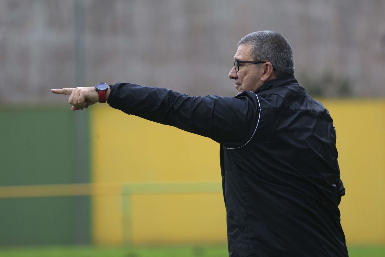Las fotos de la visita del Egabrense de Rafa Escobar a la Unión Deportiva Los Barrios