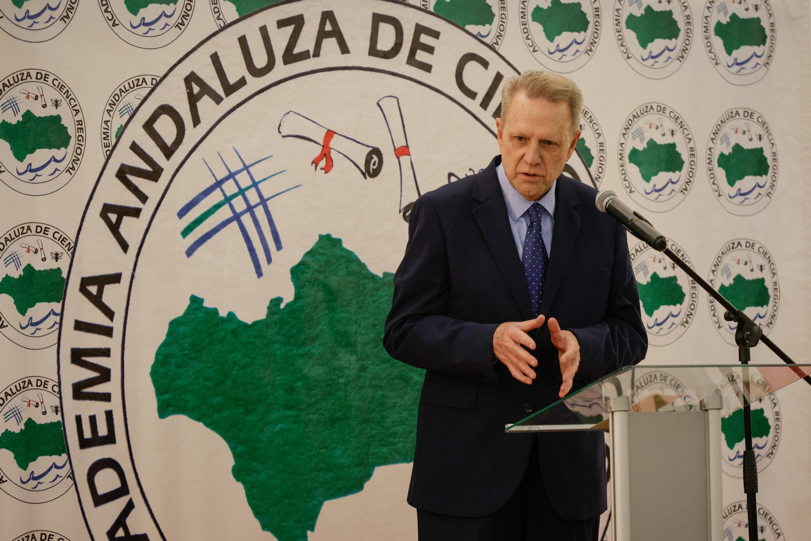 I Premio a la Trayectoria ejemplar en defensa de Andalucía a Fátima Báñez y a Jaime Montaner Roselló