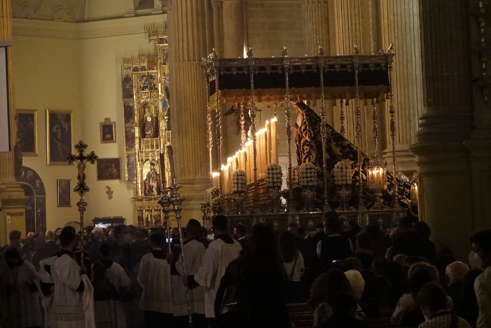 Las fotos de Dolores de San Juan, en el Viernes Santo de Málaga