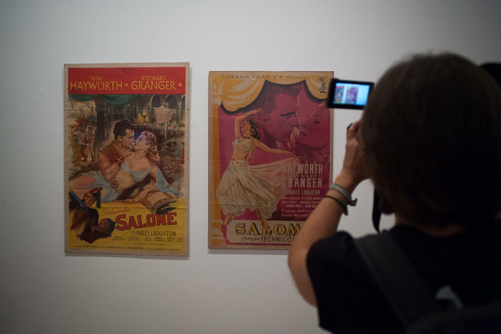 Los carteles de la exposición 'Rita Hayworth y La Edad de Oro'
