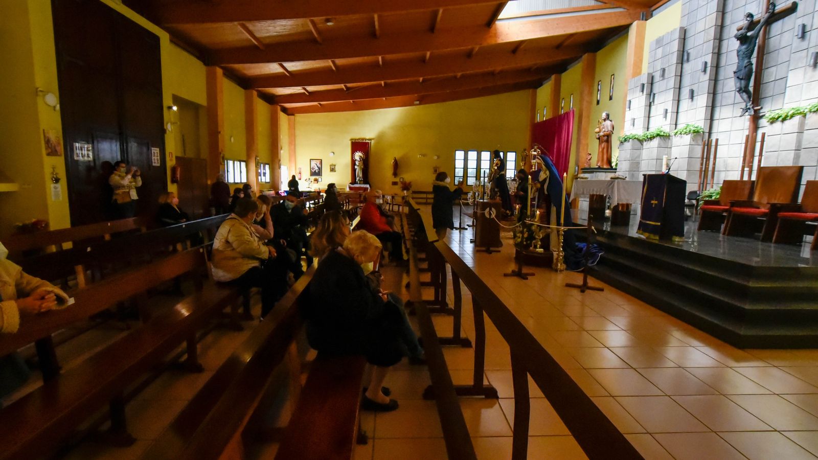 Fotos de la Veneración al Cristo de Medinaceli en La Línea