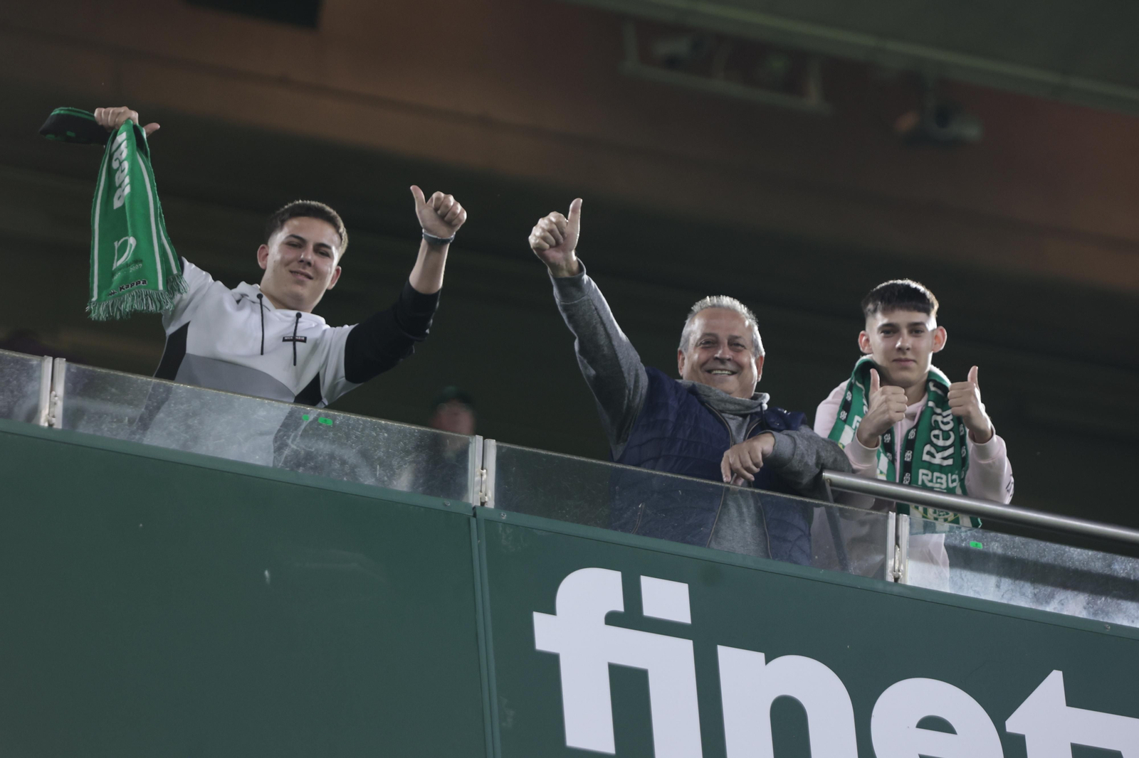 Búscate en las gradas del Villamarín