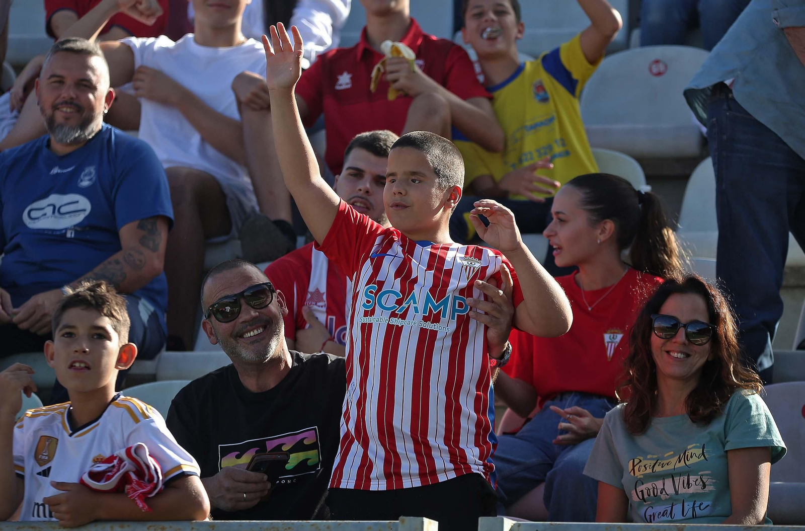 Búscate durante el Algeciras - Ceuta en el Nuevo Mirador