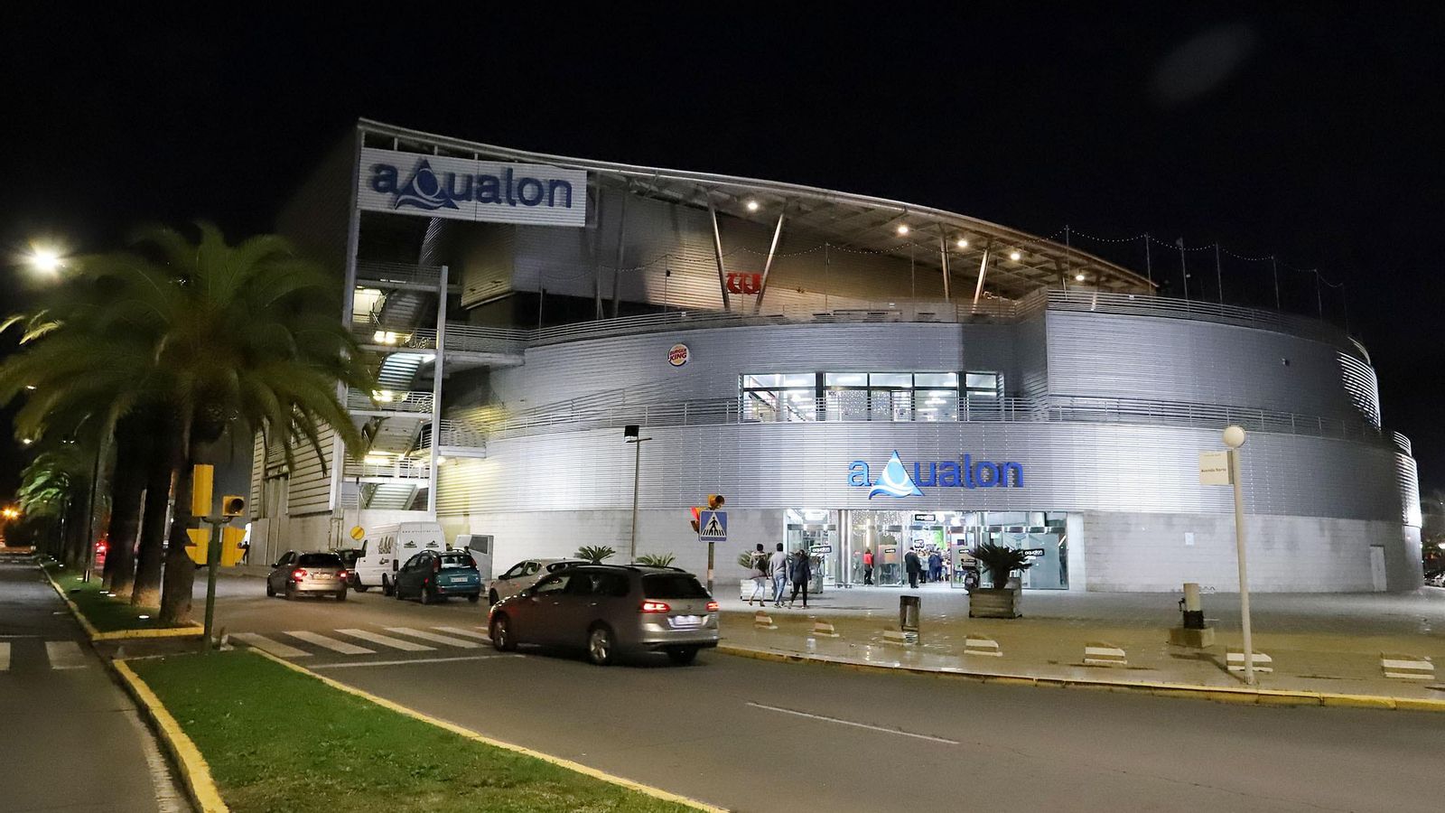 Centro comercial Aqualon.