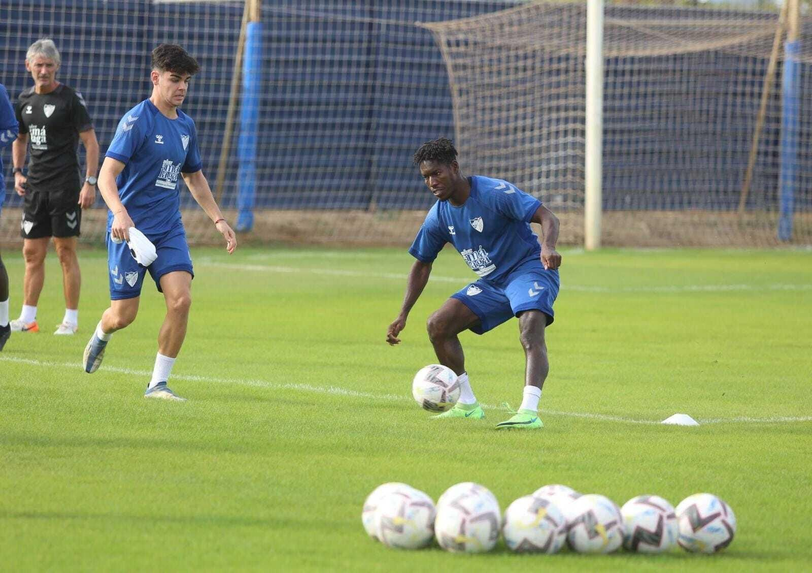 El Málaga CF vuelve al trabajo en La Federación El Málaga CF vuelve al trabajo en La Federación