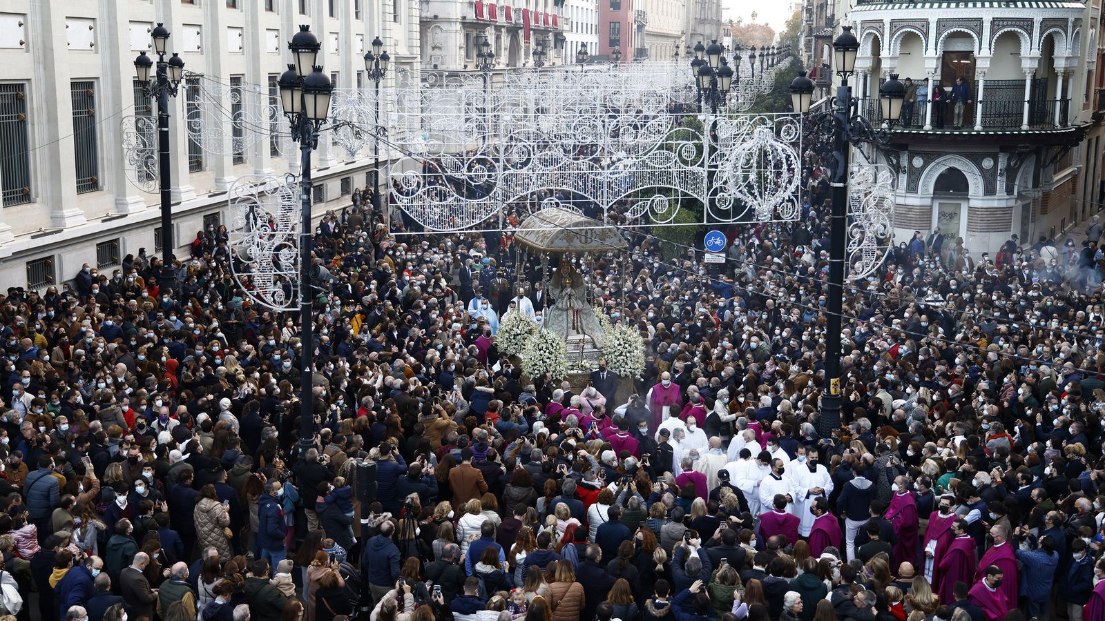 La procesión extraordinaria de la Virgen de los Reyes el pasado diciembre