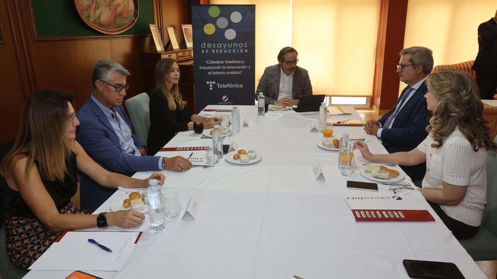 Uno de los momentos del desayuno, celebrado en la sede de Diario de Sevilla