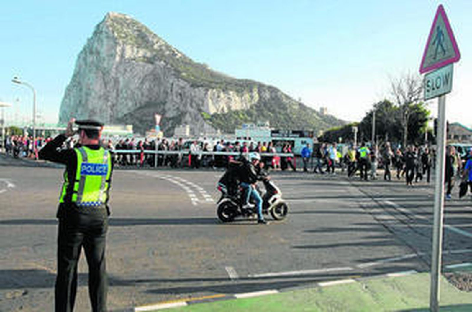 Reino Unido amenaza a Escocia con hacer controles como los de Gibraltar