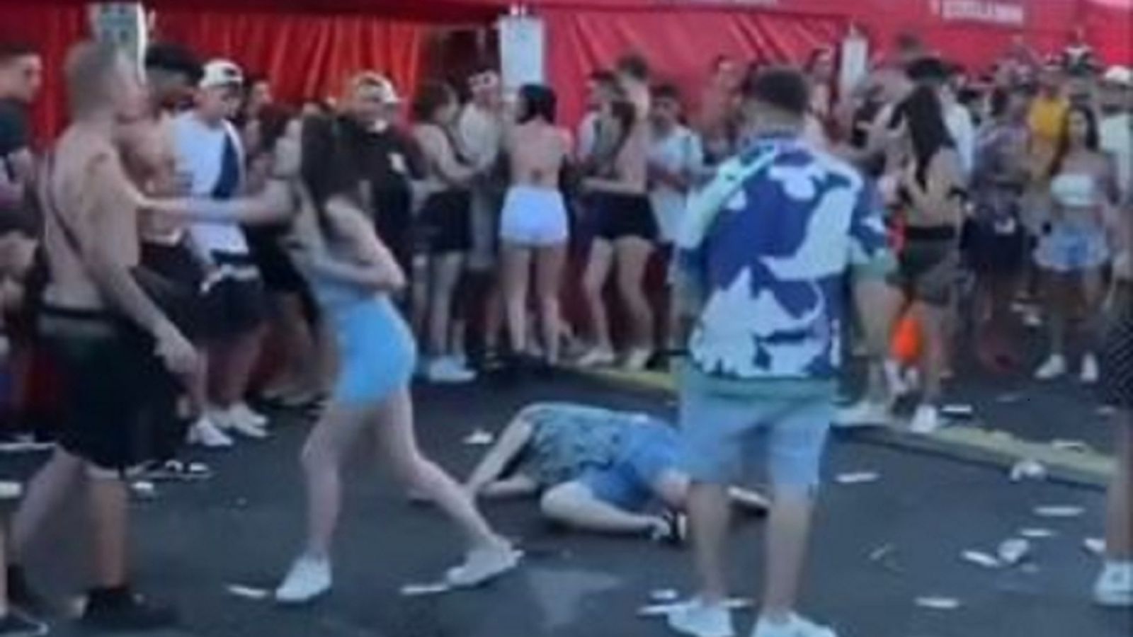 Captura del vídeo en el que se ve la agresión