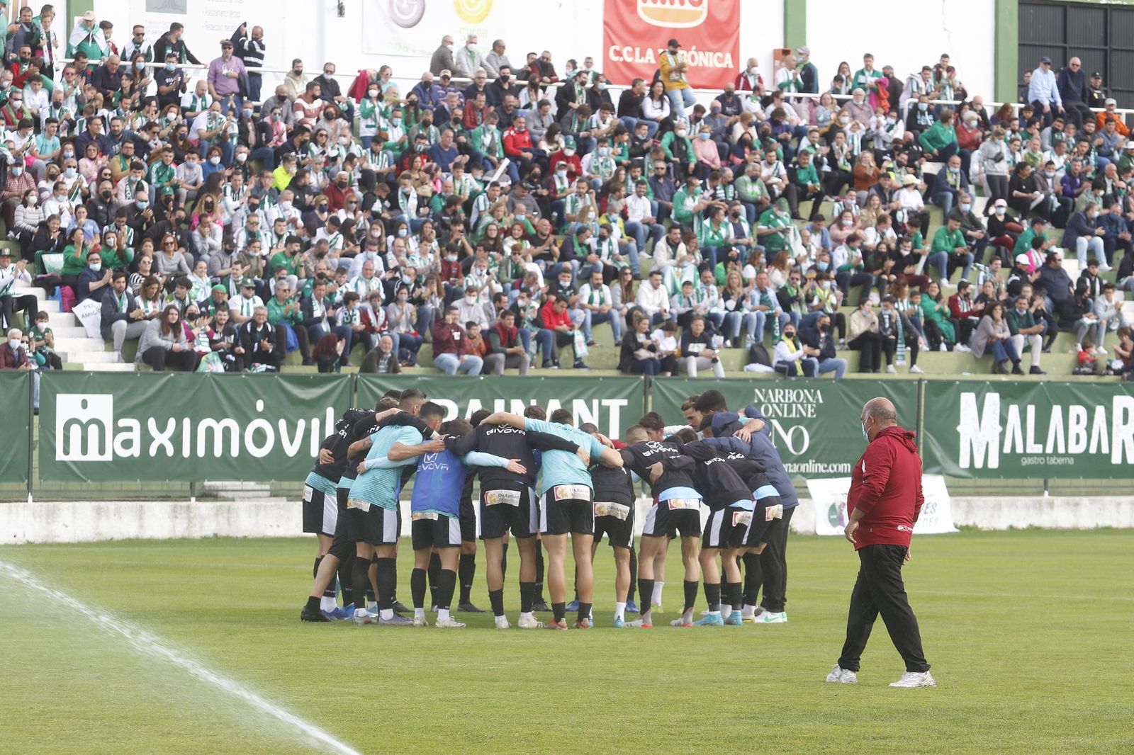 La victoria del Córdoba CF ante el Antequera, en imágenes
