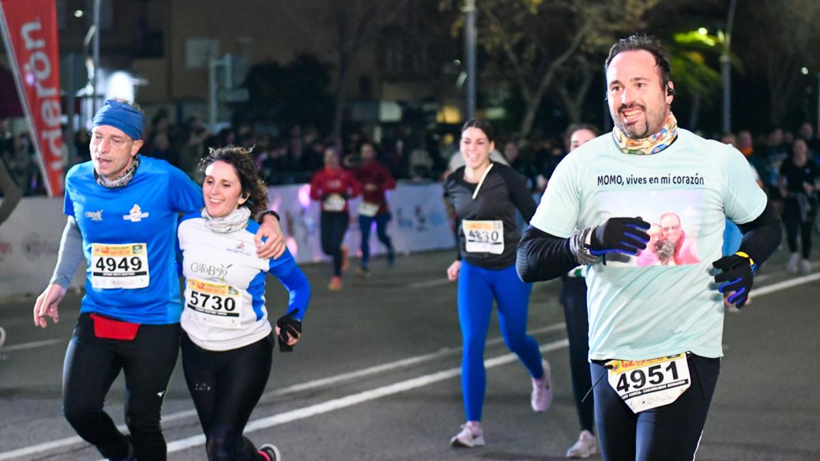 En imágenes: búscate en tu llegada a meta de la Carrera de San Antón 2025 (10)