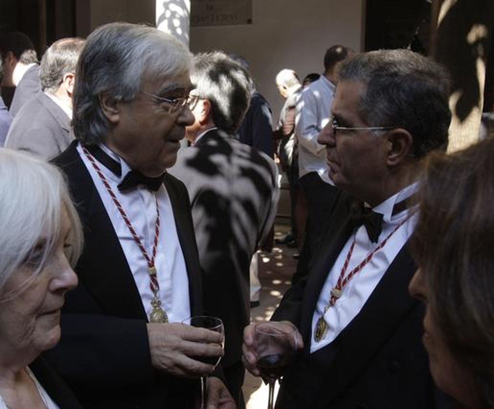 El arabista Rafael Valencia, quien dirigió en Bagdad el Instituto Hispano-Árabe, dedicó su discurso de ingreso a los refranes en la Sevilla árabe.

Foto: José Ángel García