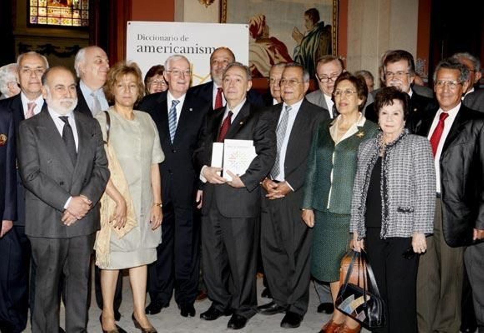 Asnúpidos, listocos y turulatos