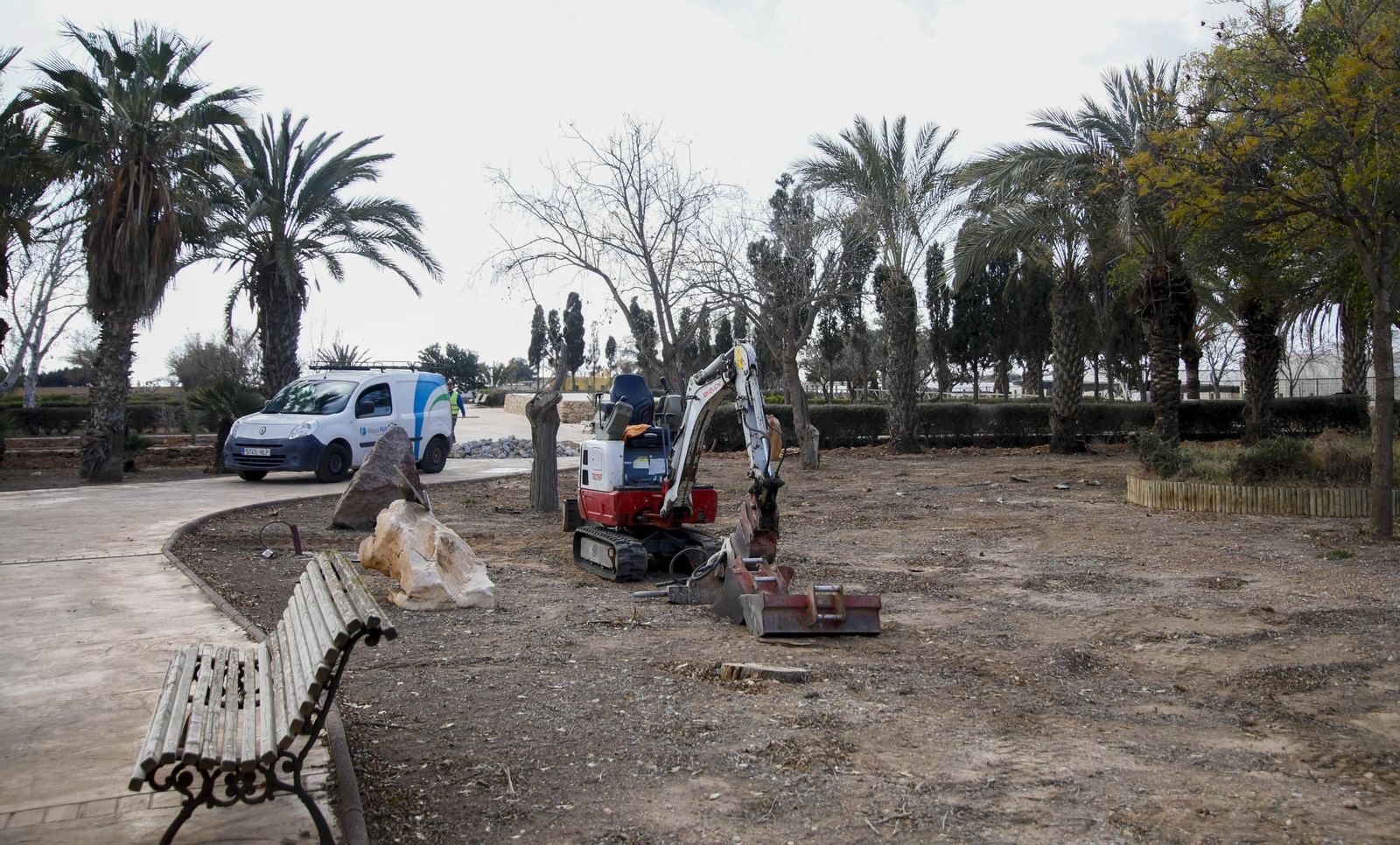 Imágenes de las obras en el parque del Boticario de Almería