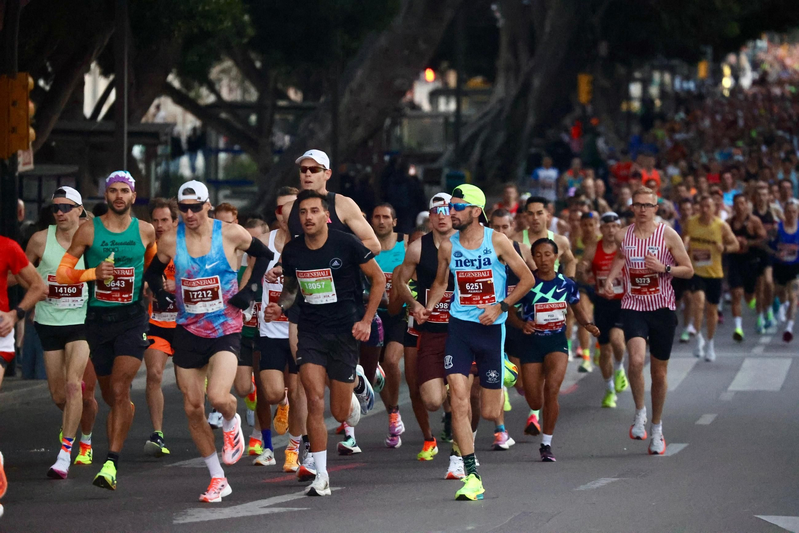 Las mejores fotos de la Maratón de Málaga 2024