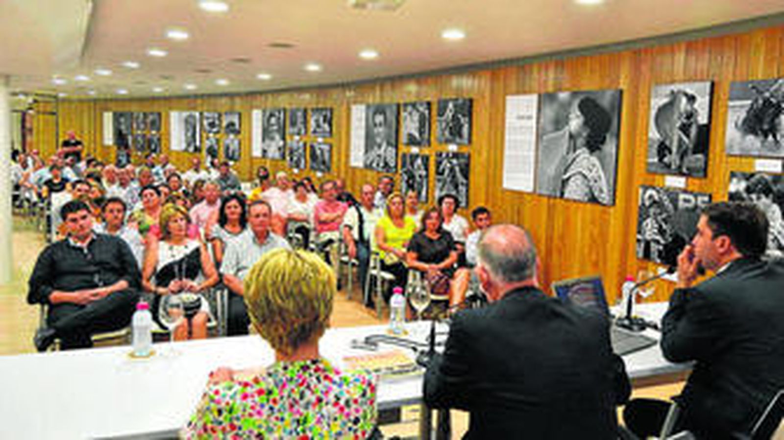 La presentación suscitó un gran interés en el público.