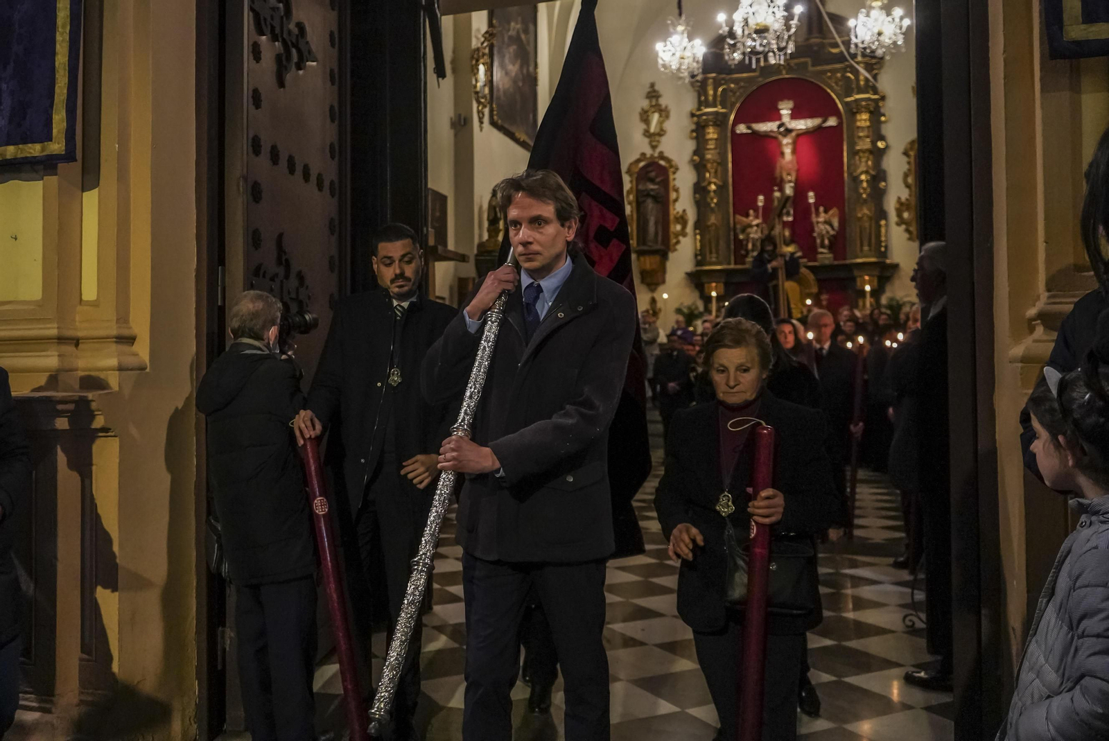 Vía crucis con la imagen del Nazareno de las Penas
