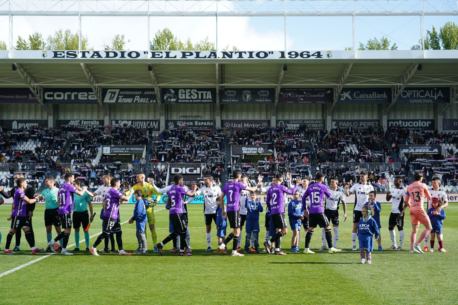 Las mejores fotos del Burgos CF - Córdoba CF en El Plantío