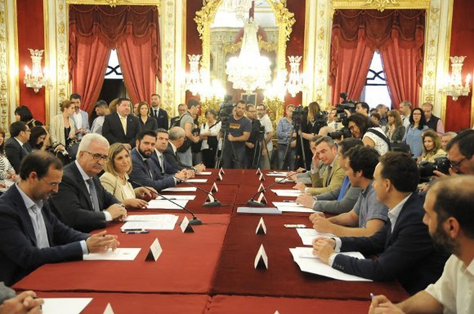 Pedagogía política en Diputación