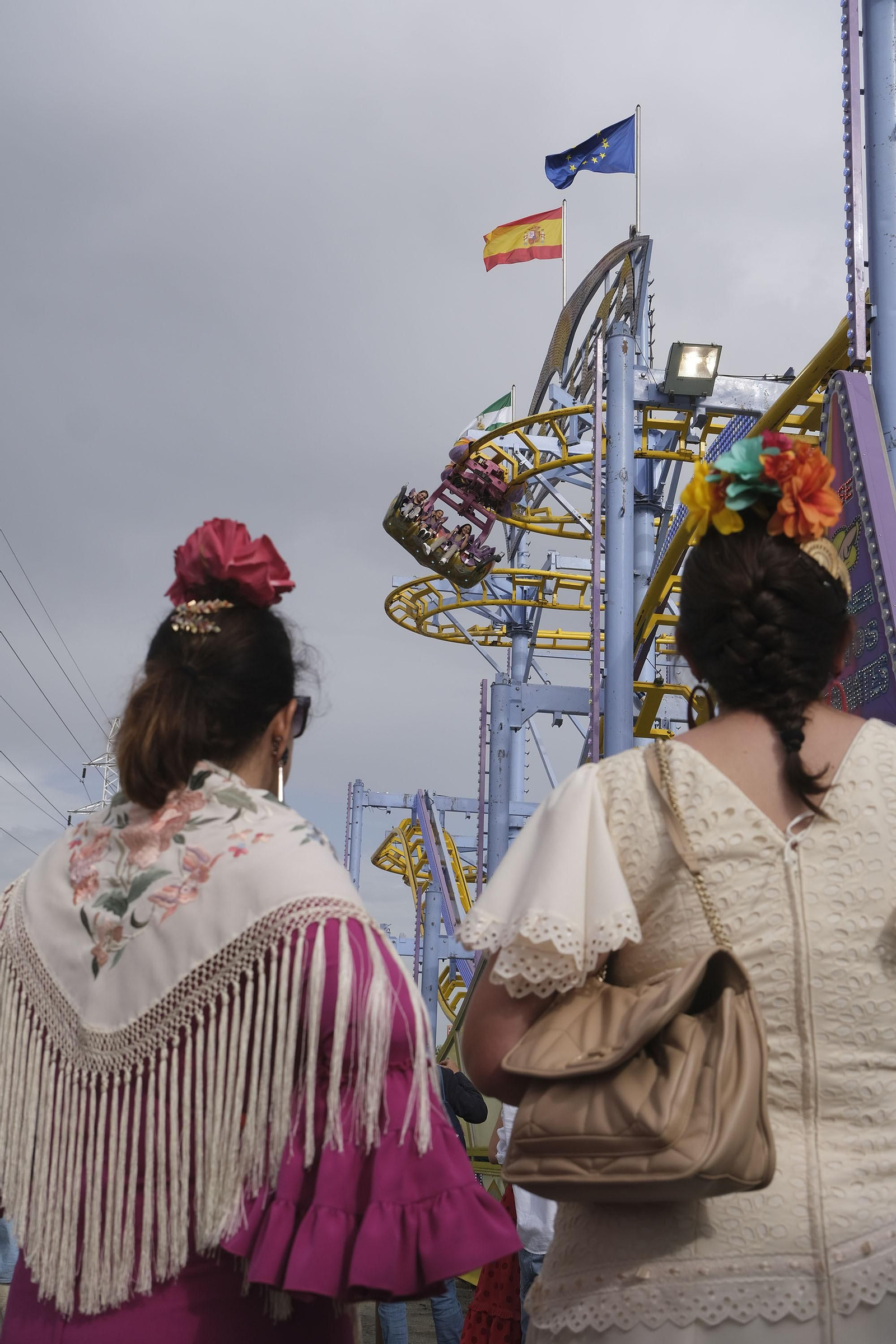 Ambiente un viernes de feria. La calle del infierno