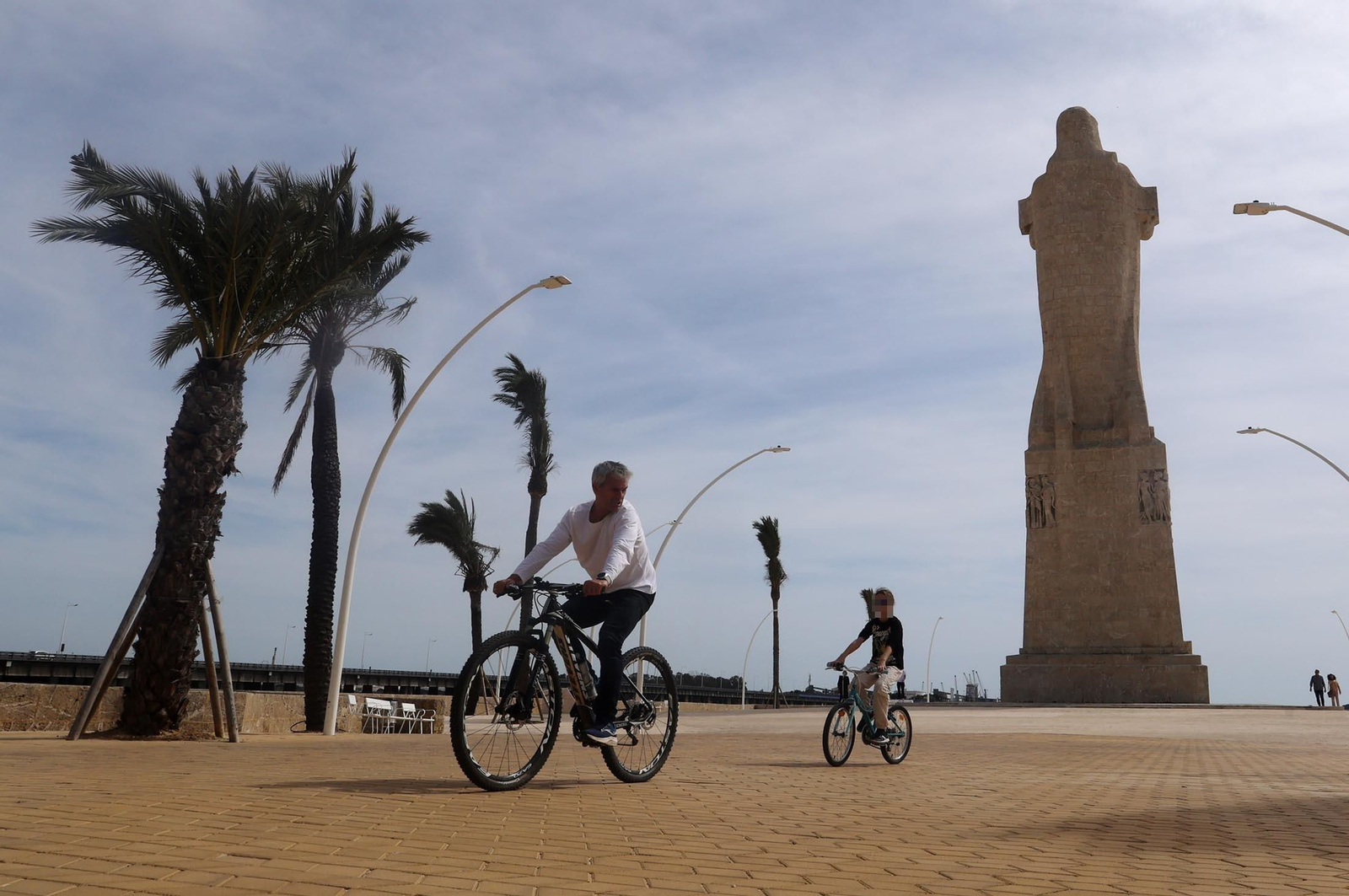 Imágenes de ambiente del domingo 17 de marzo en Huelva