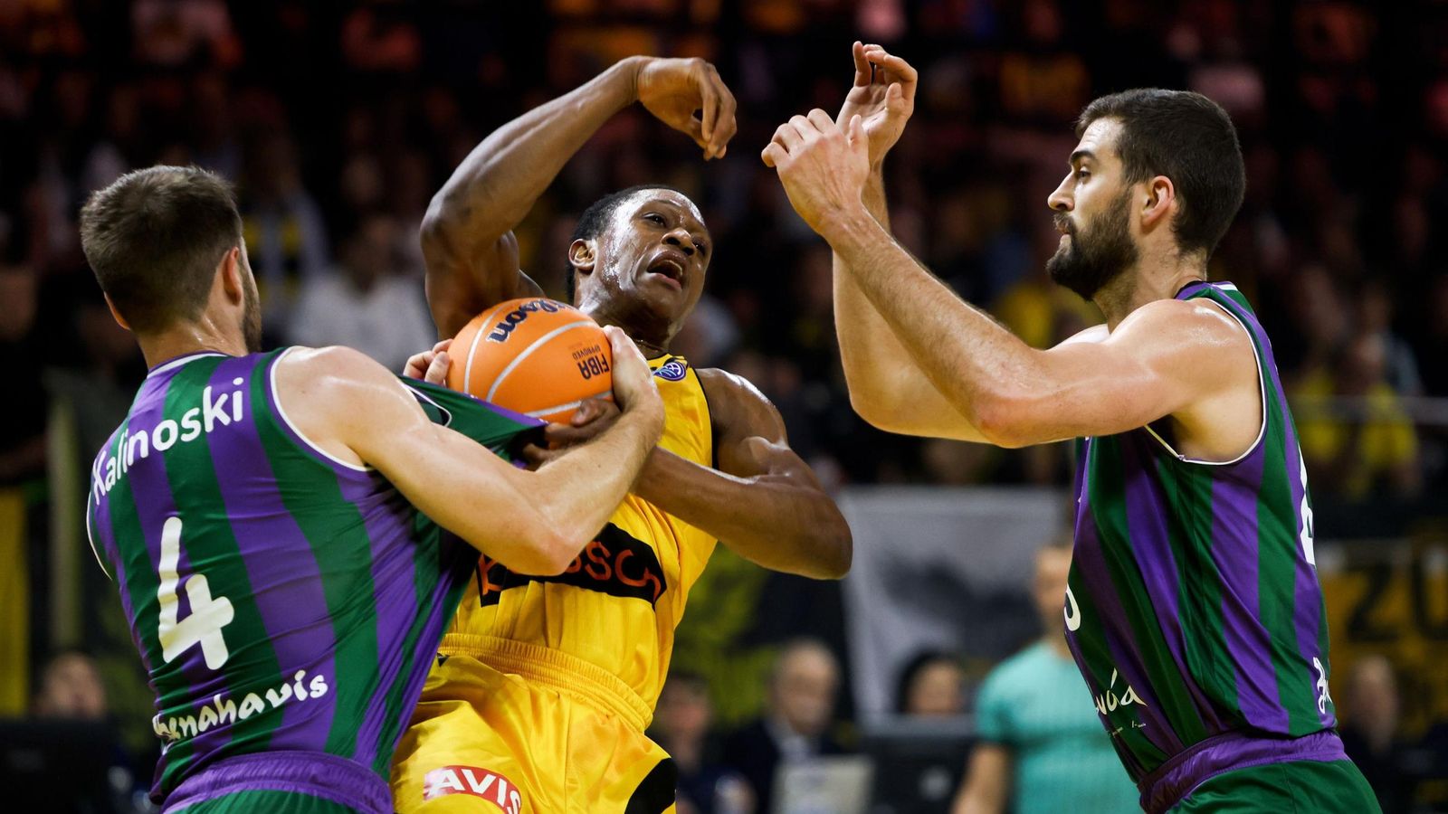 Las fotos del AEK Atenas-Unicaja de la Final Four de la Basketball Champions League