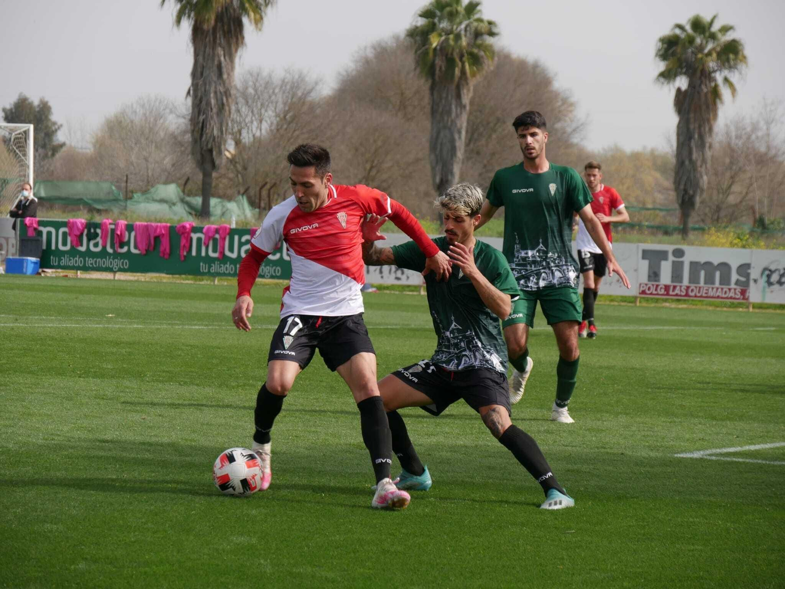 Fotografías: Partido de entrenamiento entre el Córdoba CF y su filial