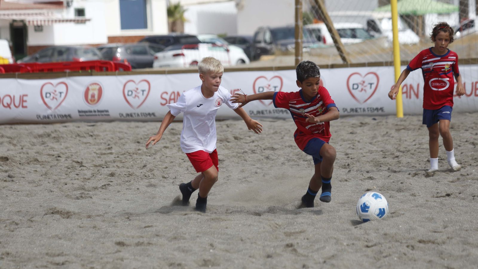 Las fotos del I Torneo de Fútbol Playa en Torreguadiaro