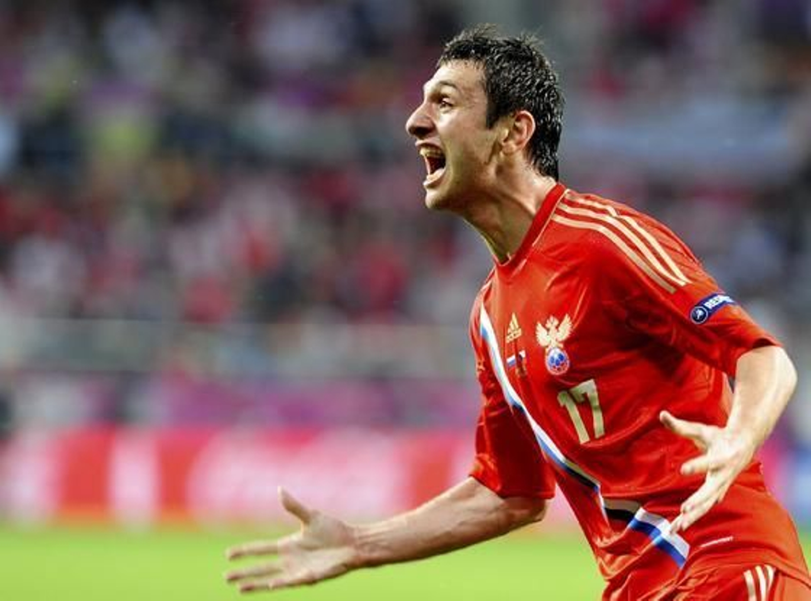 Rusia golea a la República Checa por 4-1 y se convierte en líder sólido del Grupo A.

Foto: EFE