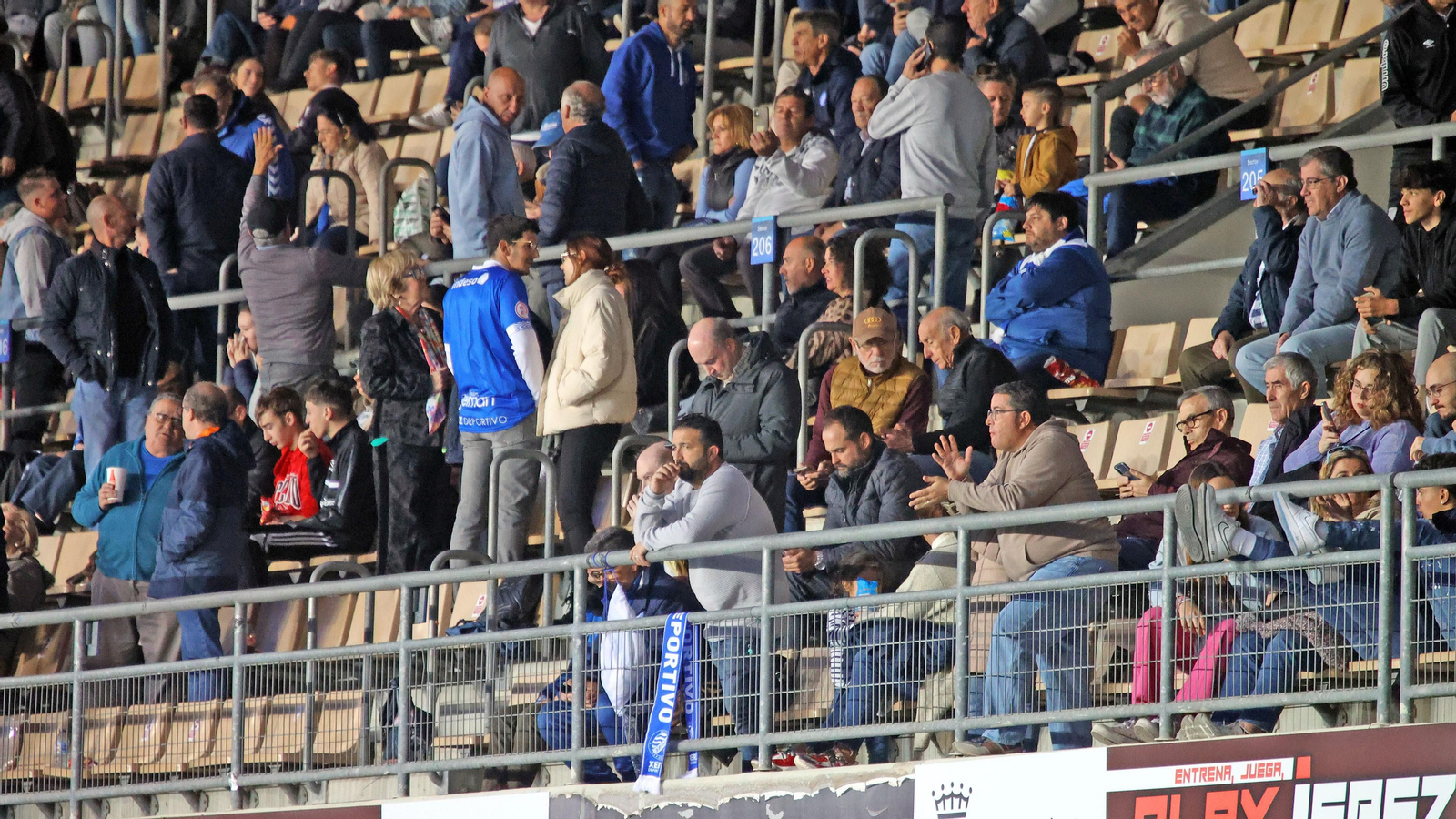 Búscate en el Xerez DFC - Ceuta B en el Municipal de Chapín en Jerez
