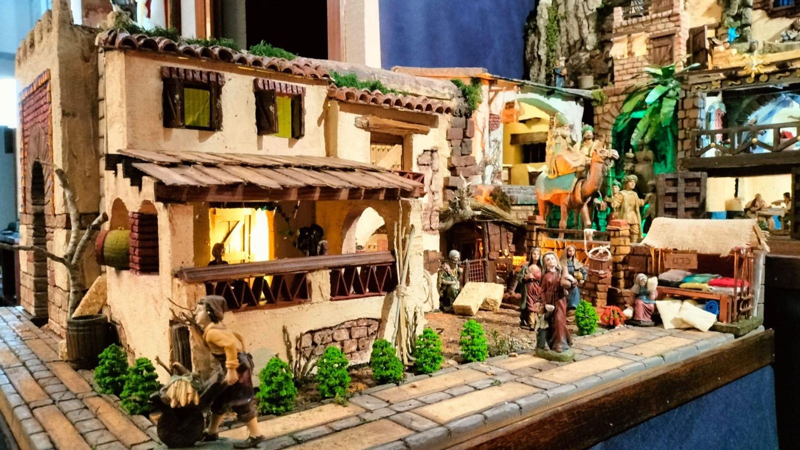 Belén montado por Díaz en su hogar.