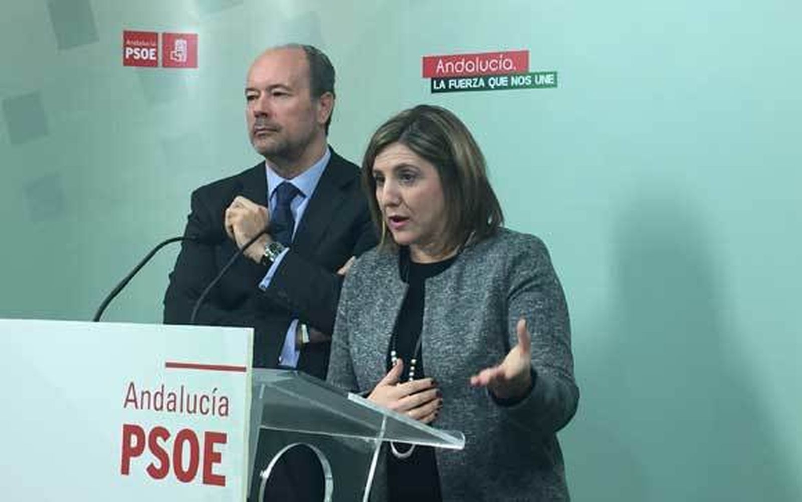 Irene García, en rueda de prensa junto a Juan Carlos Campo.