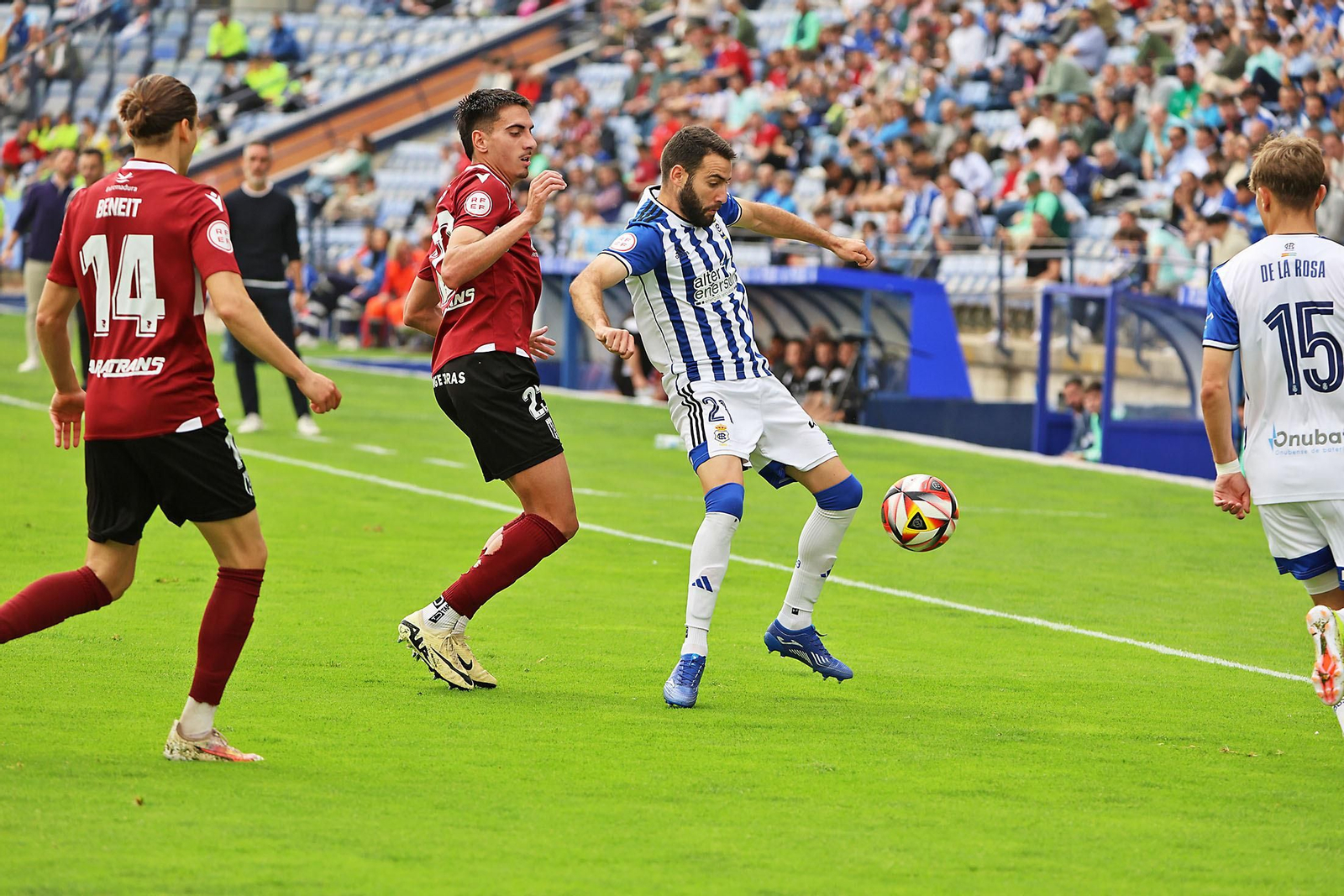 Imágenes del encuentro entre el Recreativo de Huelva y la AD Mérida