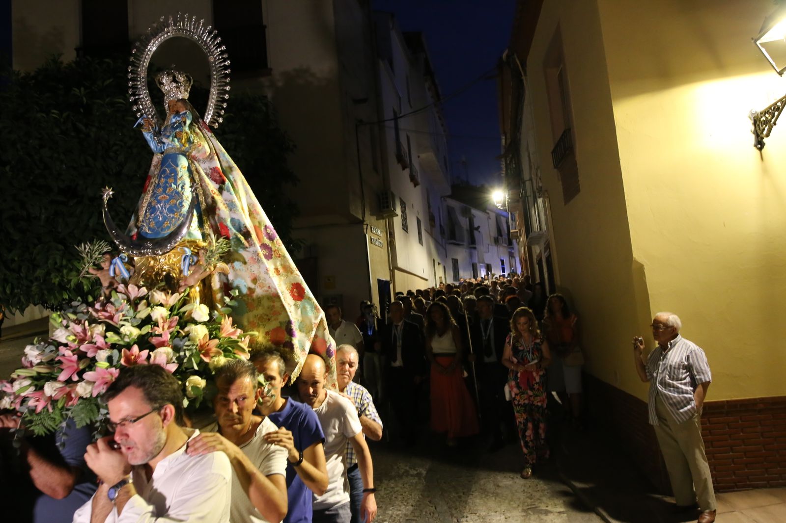 La procesión de la virgen de la Fuensanta en Montoro, en imágenes