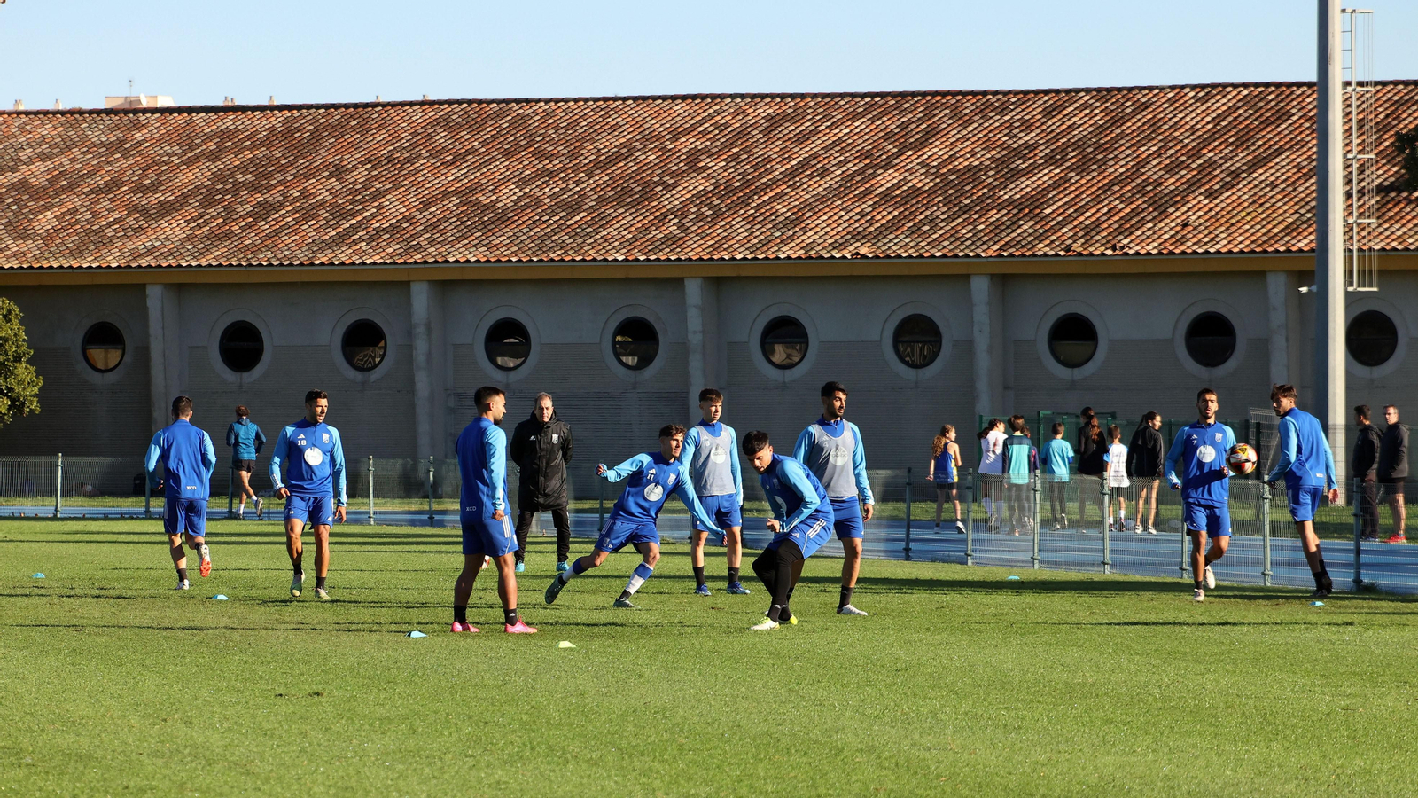 Xerez CD vuelve a entrenar en el anexo de Chapín 11 años después