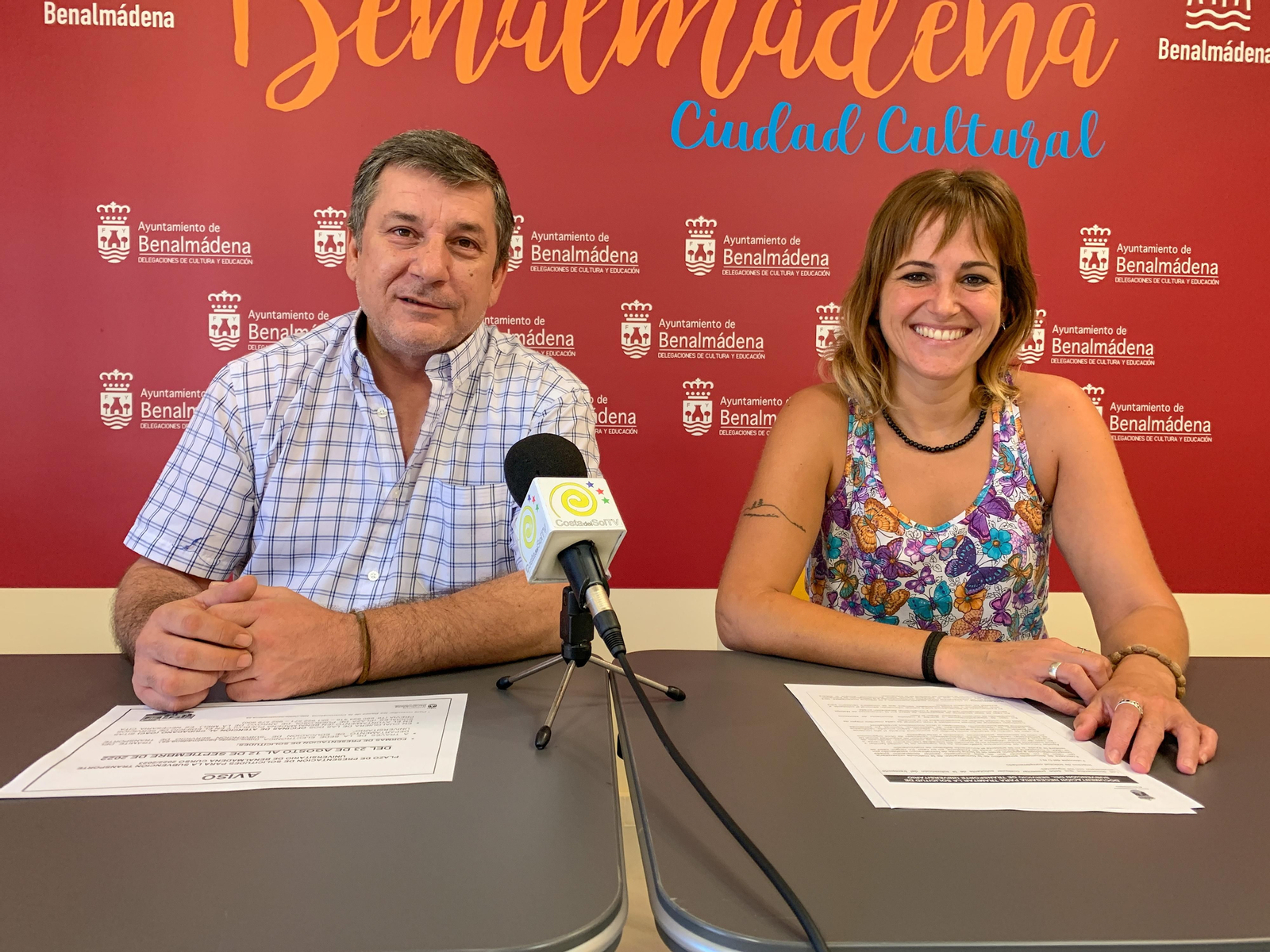 El concejal de Educación, E. Pablo Centella; y la coordinadora del área de Educación, Ana B. Luna.