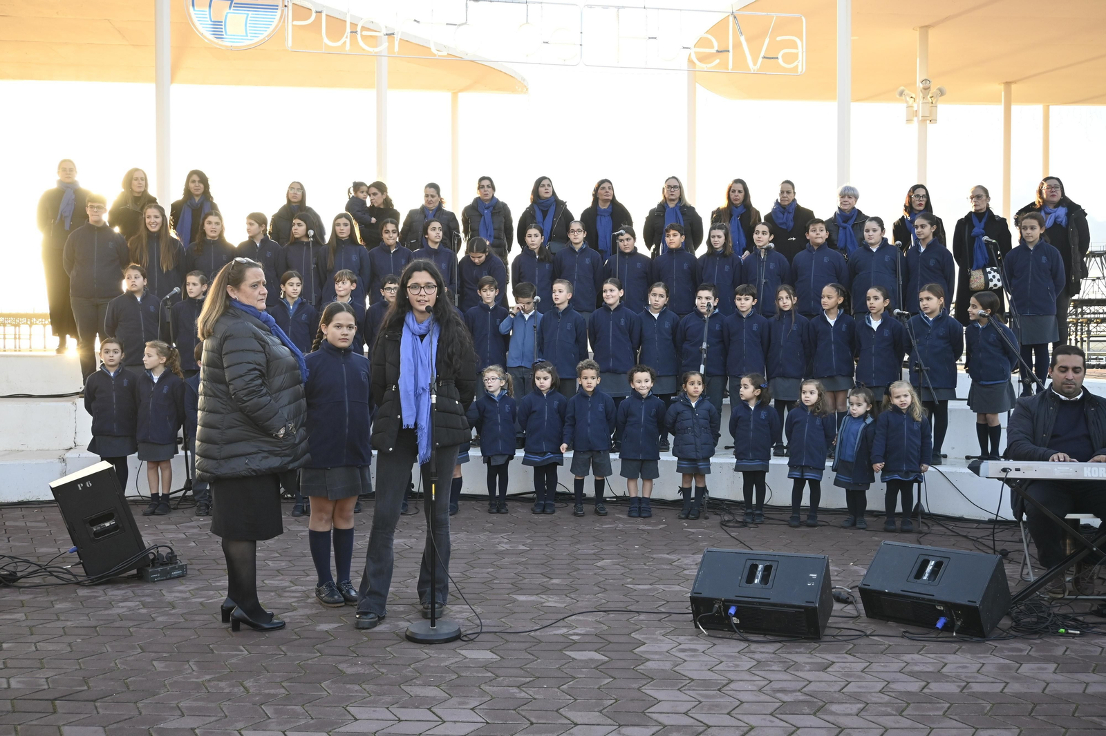 Alumbrado del Puerto de Huelva, en imágenes