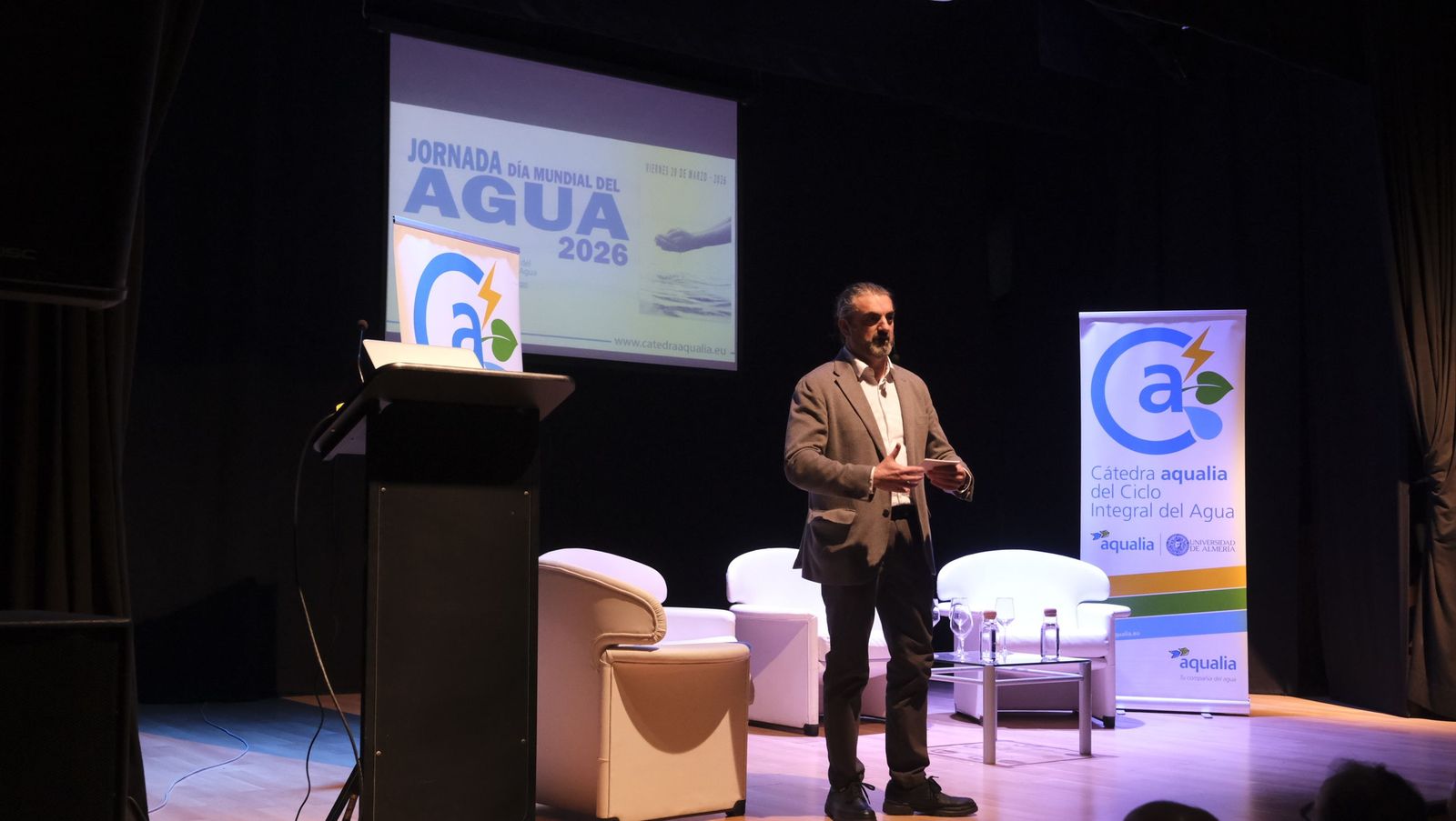Jornada de la Cátedra Aqualia por el Día Mundial del Agua, en imágenes