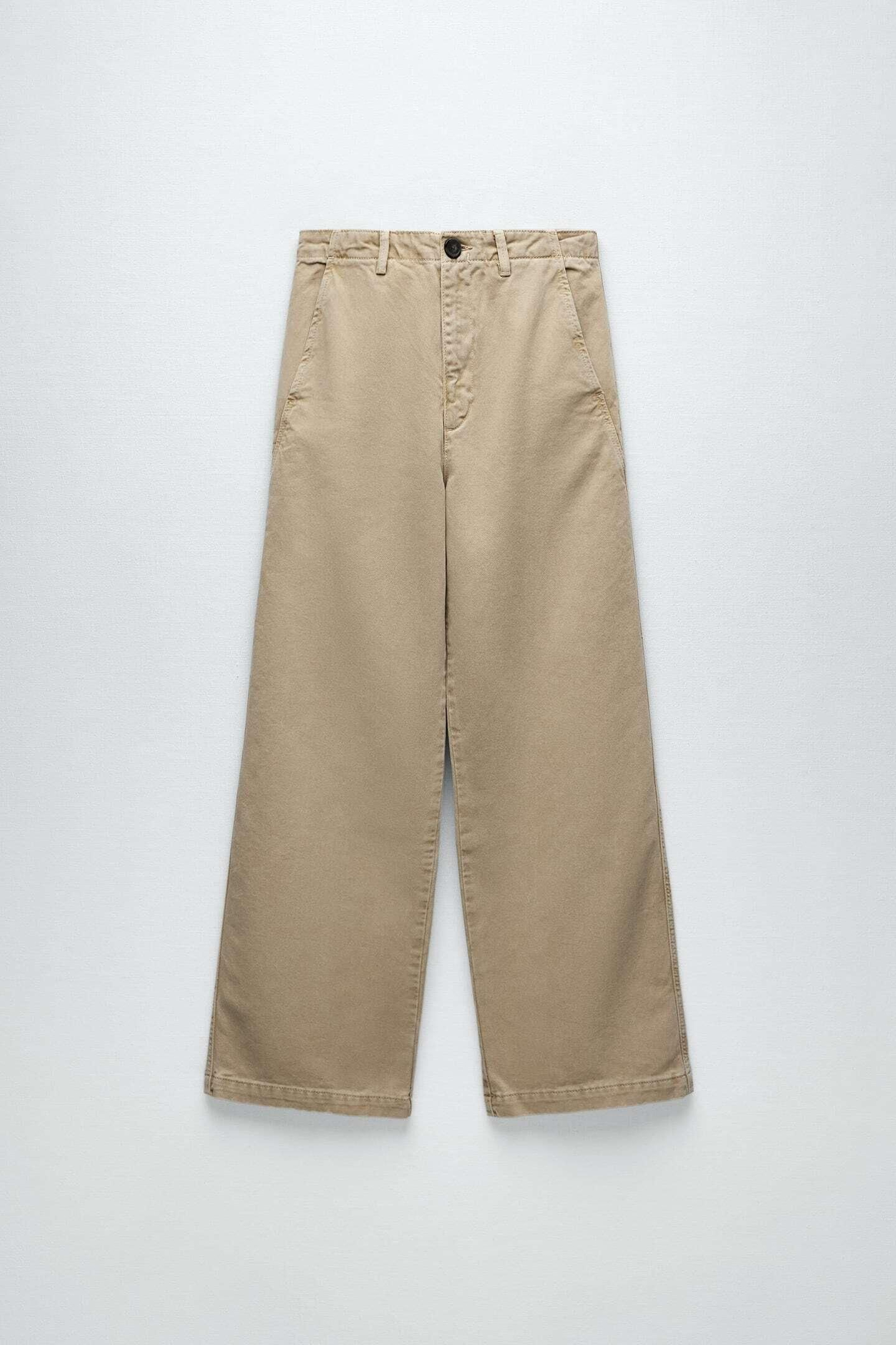 Pantalones camel de las rebajas de Zara.