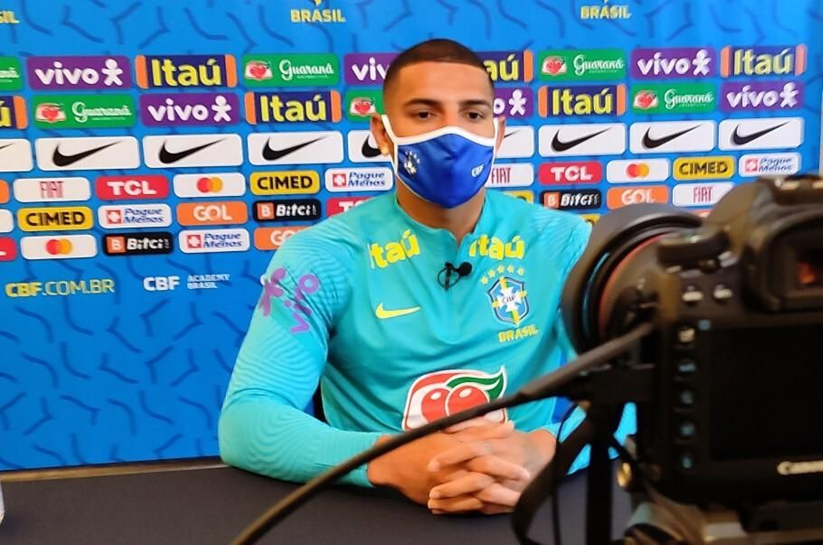 Diego Carlos, durante su conferencia de prensa en Sao Paulo.