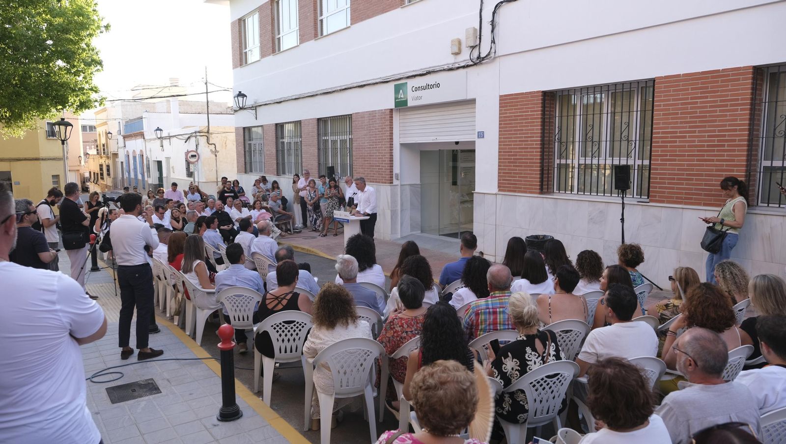 Inauguración del nuevo Centro de Salud de Viator, en imágenes