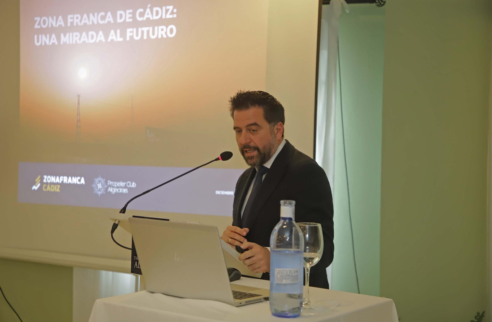 Fotos del almuerzo del Propeller Club de Algeciras con Francisco González Pérez, Delegado Especial del Estado en el Consorcio de la Zona Franca de Cádiz