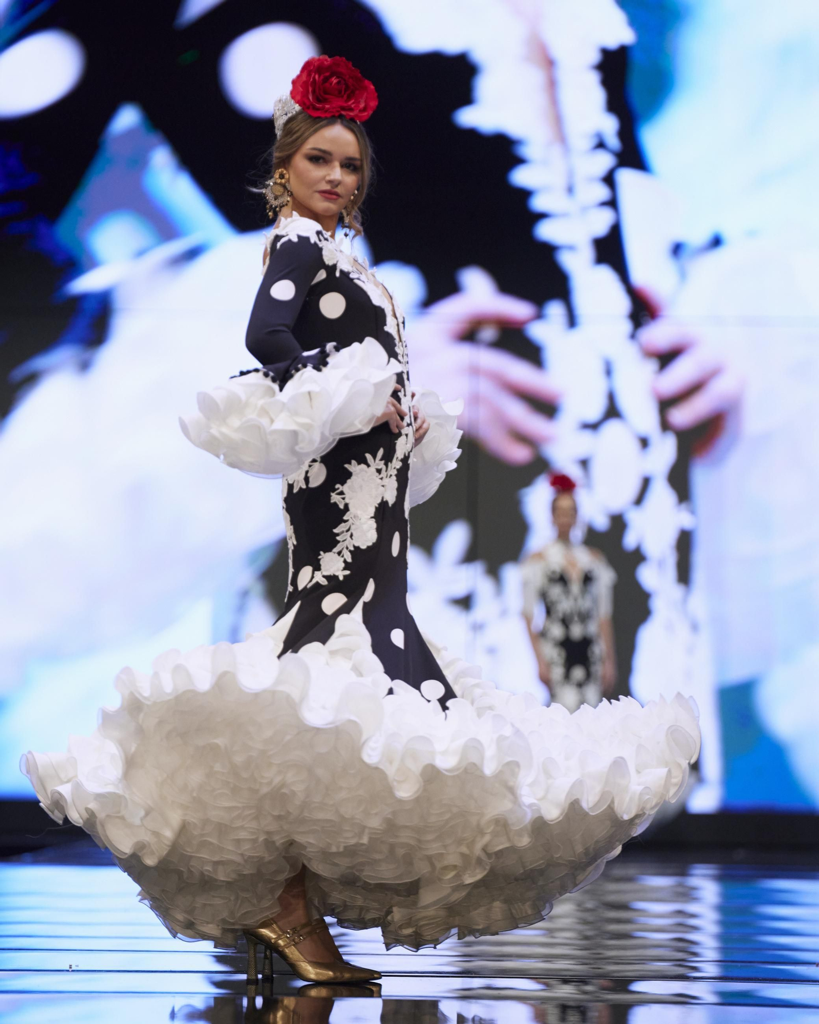 Desfile de Teressa Ninú Atelier en SIMOF 2025, todas las fotos